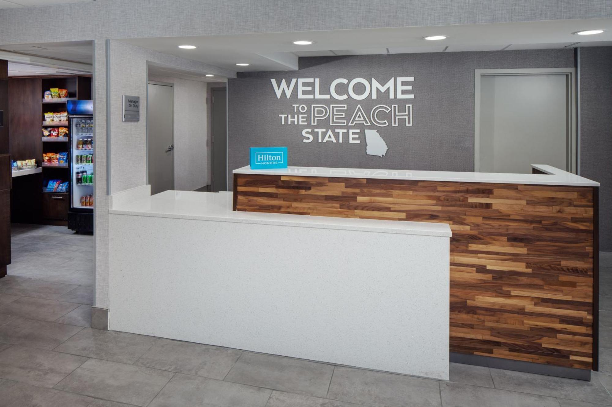 Hampton Inn Atlanta-Northlake Тъкър Екстериор снимка